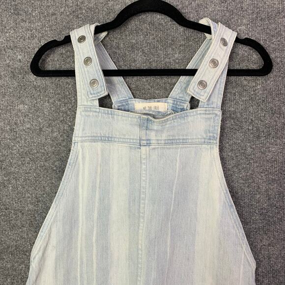 Free People We The Free Adjustable Straps Light Wash Denim Overall Mini Dress XS - Picture 2 of 8